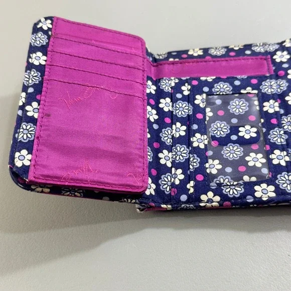 Vera Bradley Pink Blue Paisley Quilted Cotton Trifold Wallet Snap Closure - Picture 7 of 14